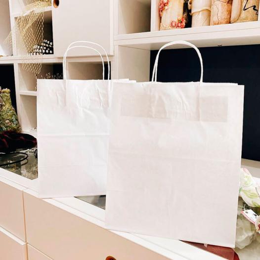 Белый пакет